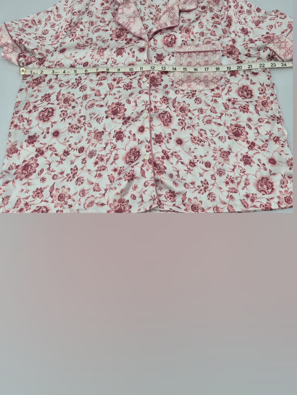 Haute Hippie Pajama Set Large PJ Floral Satin Feel Cottage Core Shorts Top - Picture 8 of 13